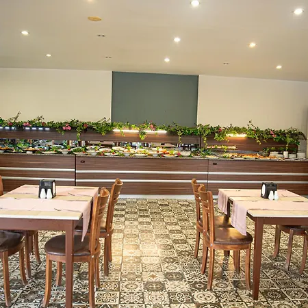 Otel Katre 4*