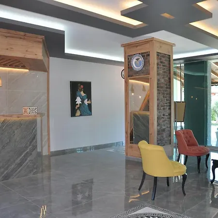Otel Katre 4*